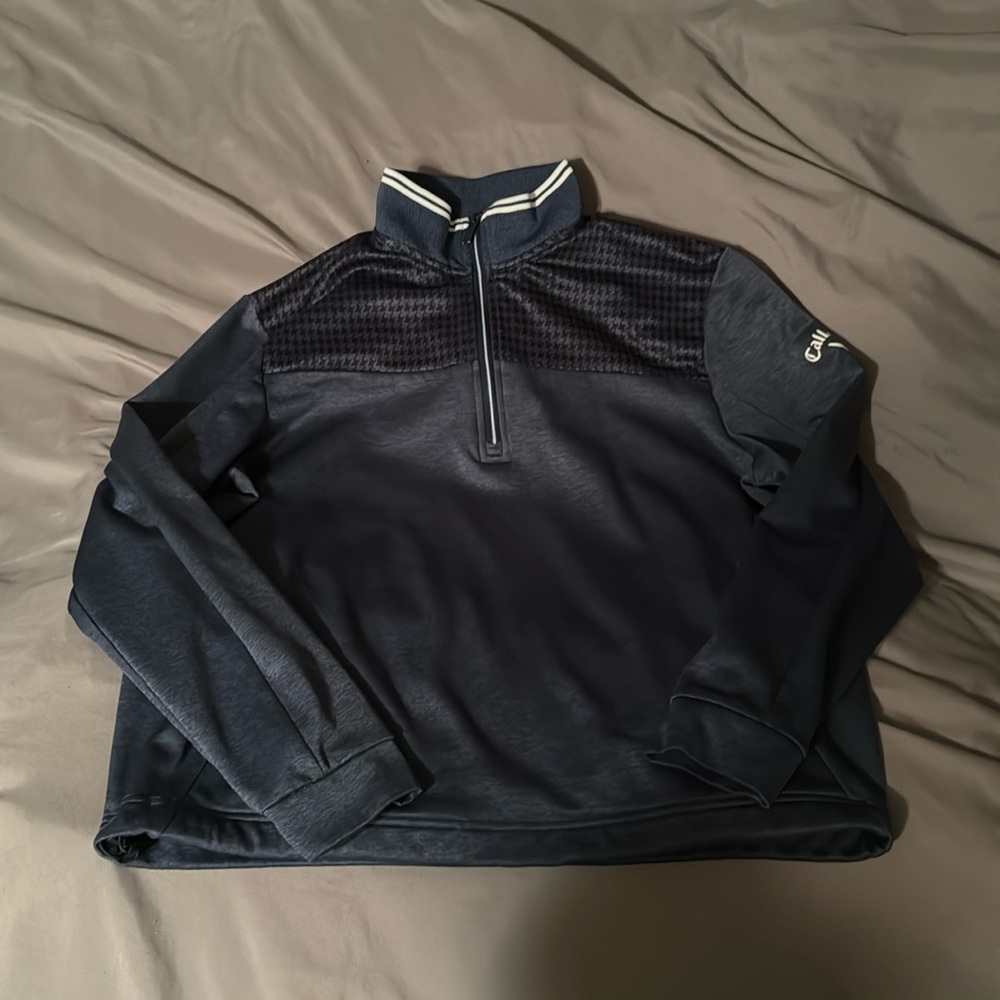 Callaway Turtle Neck! Light use! Soft and ready for the course!